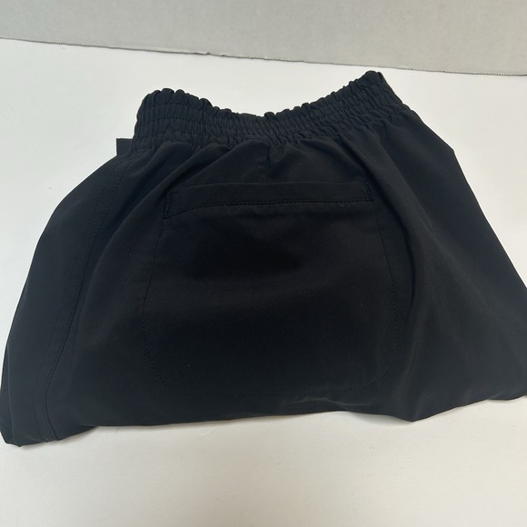 Athleta Black Chelsea Cargo Pants Stretch Polyester‎ Blend Size 6 petite - Picture 1 of 6